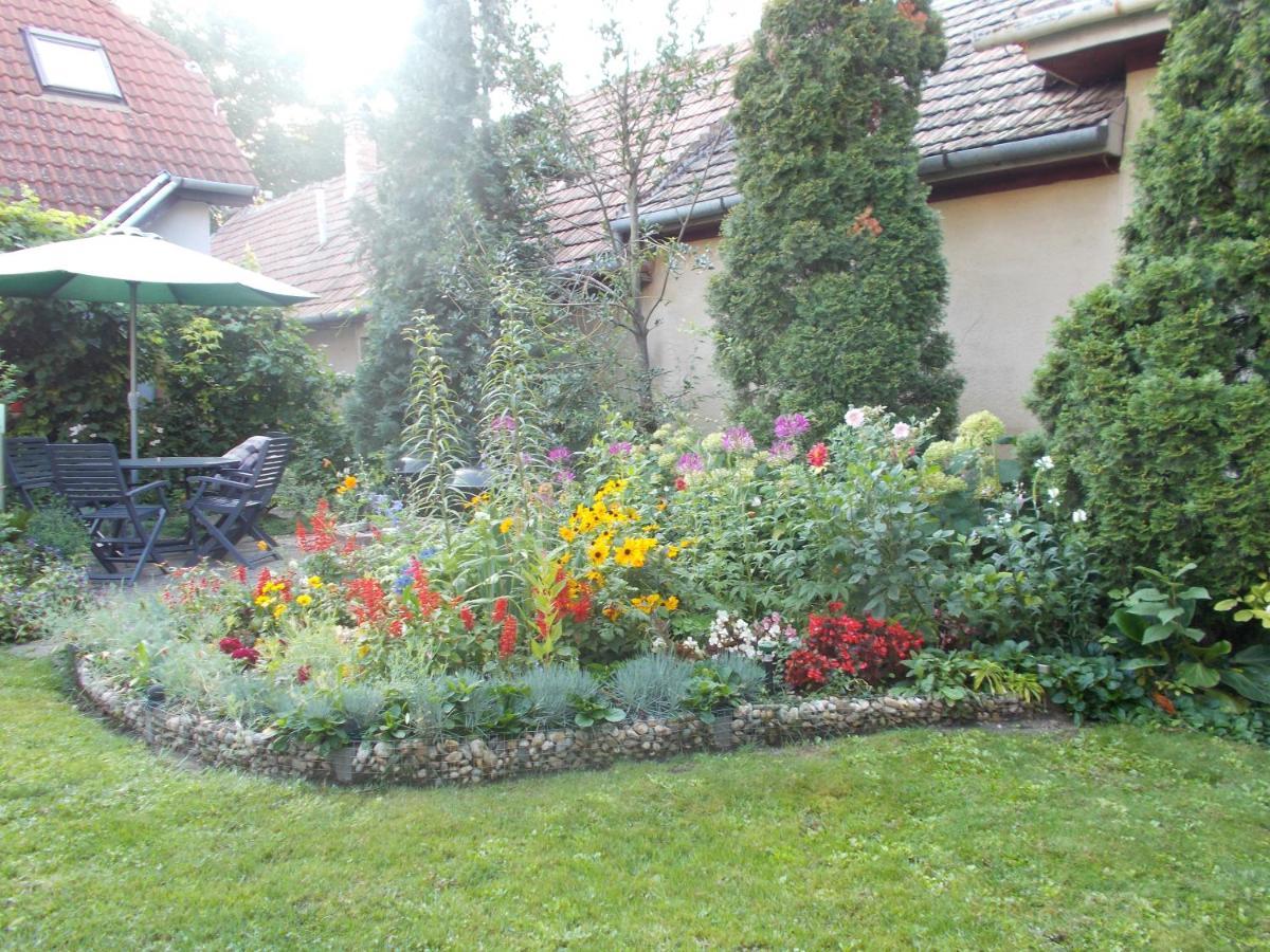 Lenart House 2 Vila Siófok Exterior foto